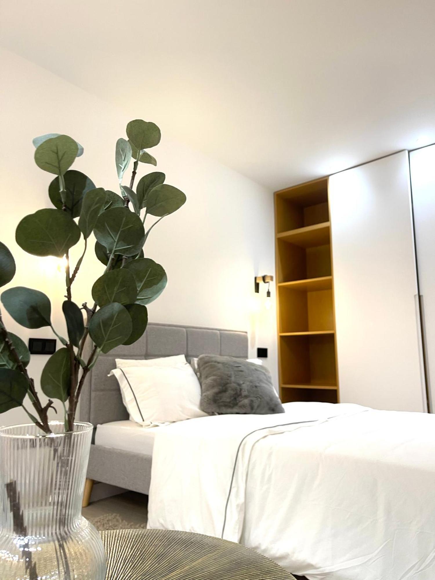 R&K Atocha Apartment Madrid Kültér fotó