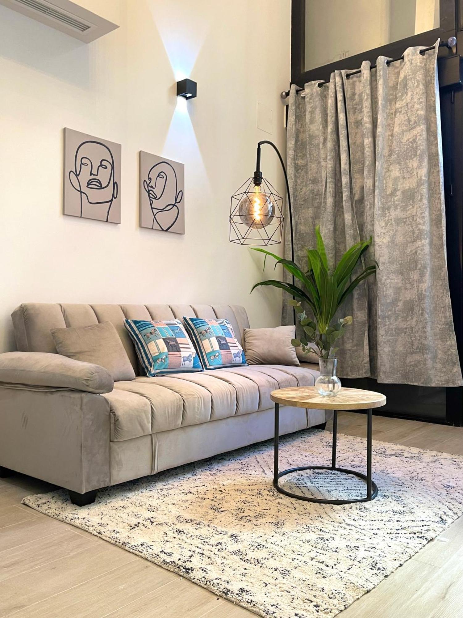 R&K Atocha Apartment Madrid Kültér fotó